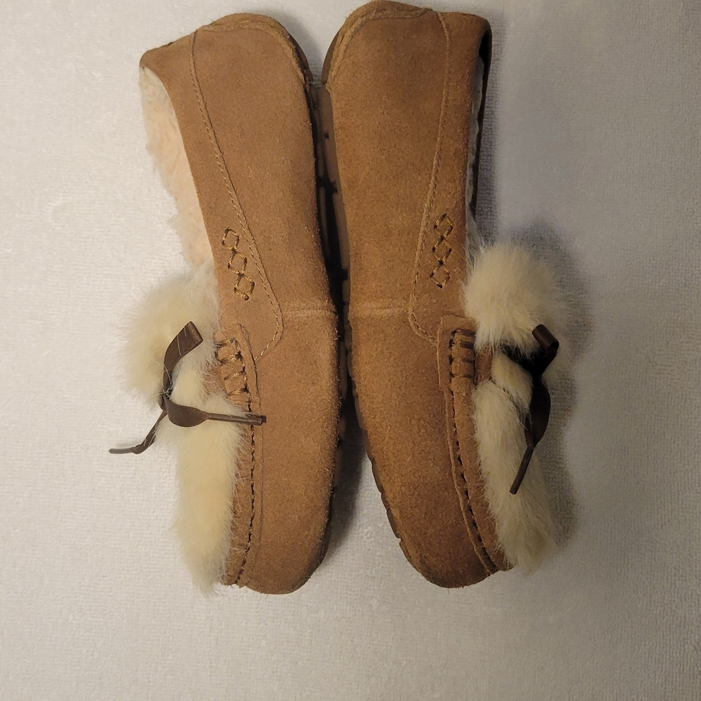 UGG Women's Tan and Cream Fur Slippers - Picture 5 of 5